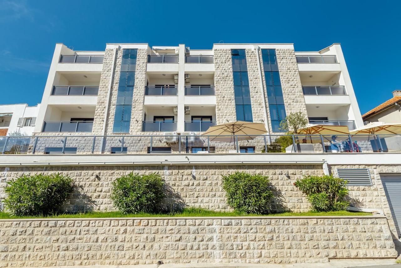 Doxa M Apartments Χέρτσεγκ Νόβι Εξωτερικό φωτογραφία
